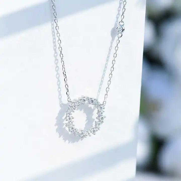 Collar Plata S925 Fementi Circulo con Circones