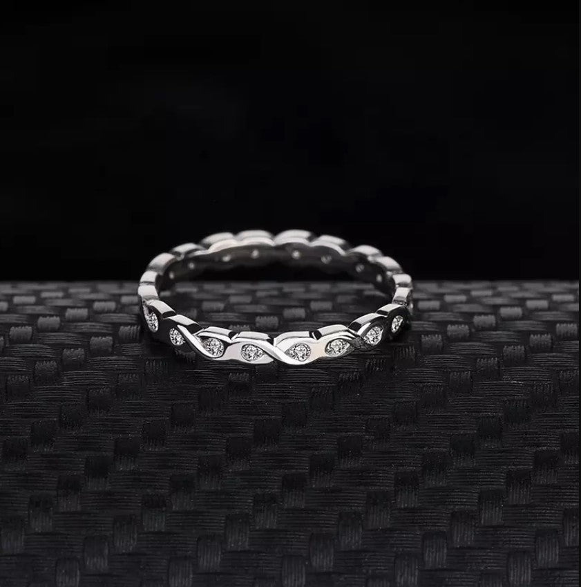 Anillo Plata S925 Fementi Banda con Circones