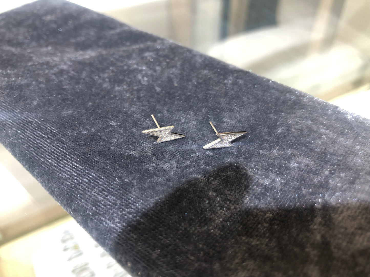 Aretes Plata S925 Fementi Rayos Circones